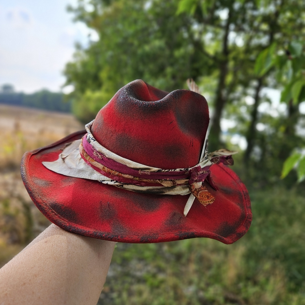 UPCYCLED WESTERN HAT - Picture 3 of 5